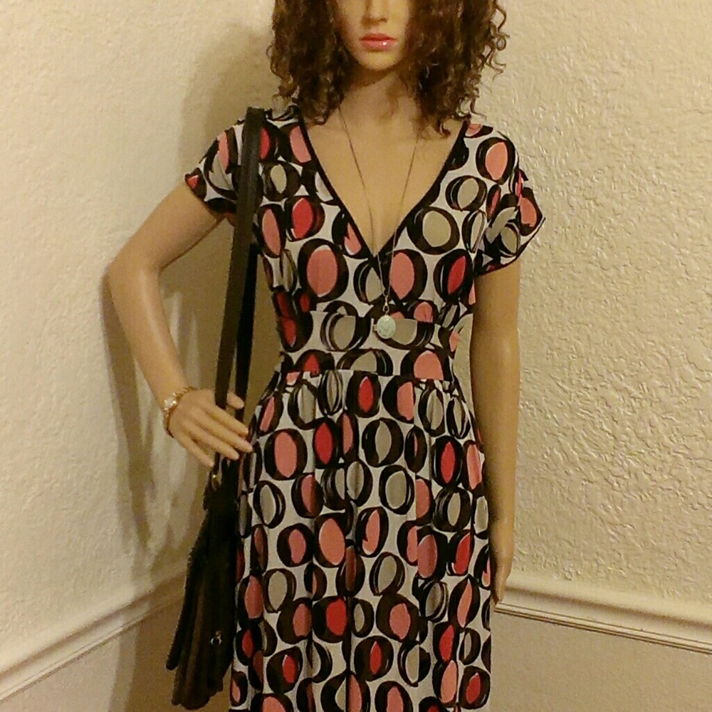 Circle Printed Dress - Picture 2 of 5